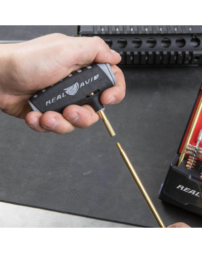 Real Avid Zestaw do czyszczenia Boss AR-15 w pokrowcu  AVGCKAR15 