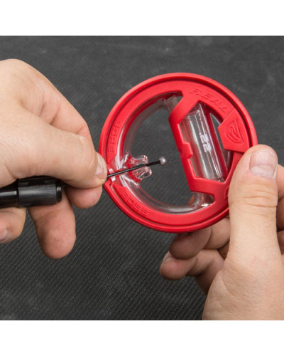 Real Avid - Wycior sznurowy do czyszczenia przewodu lufy Bore Boss - .22 - AVBB22