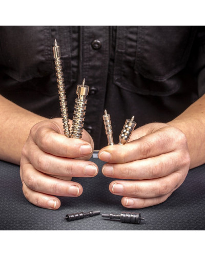 Real Avid - Przecierak do broni z uchwytem Bore-Max Speed Jag - .22/.223/5,56 mm -AVBMJAG223