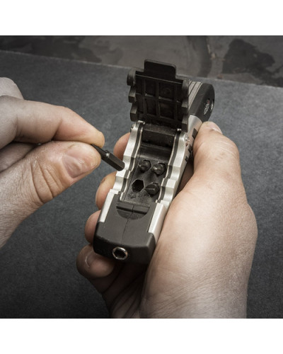 Multitool do konserwacji broni Real Avid Gun Tool - AVGTCL211