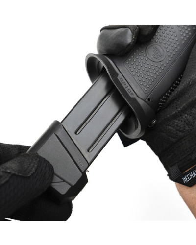 Strike Industries - Powiększony lejek magazynka do pistoletu CZ P-10 F - Czarny - SI-CZP10F-MAGWELL